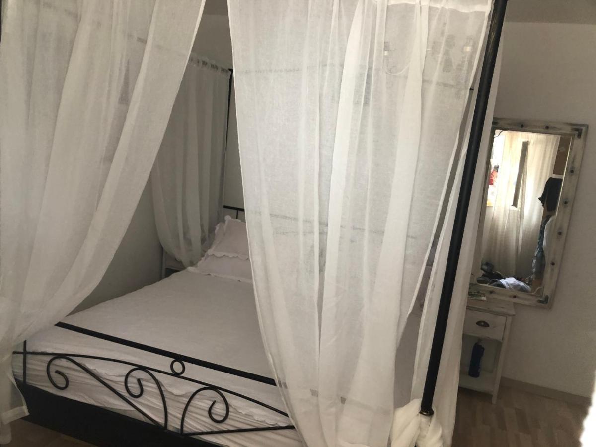 Apartmani Maretimo พรีมอชเตน ภายนอก รูปภาพ
