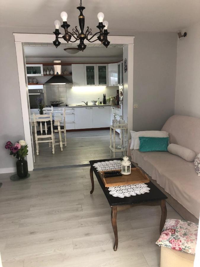 Apartmani Maretimo พรีมอชเตน ภายนอก รูปภาพ