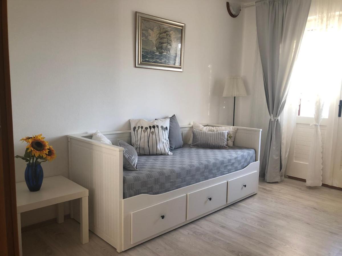 Apartmani Maretimo พรีมอชเตน ภายนอก รูปภาพ