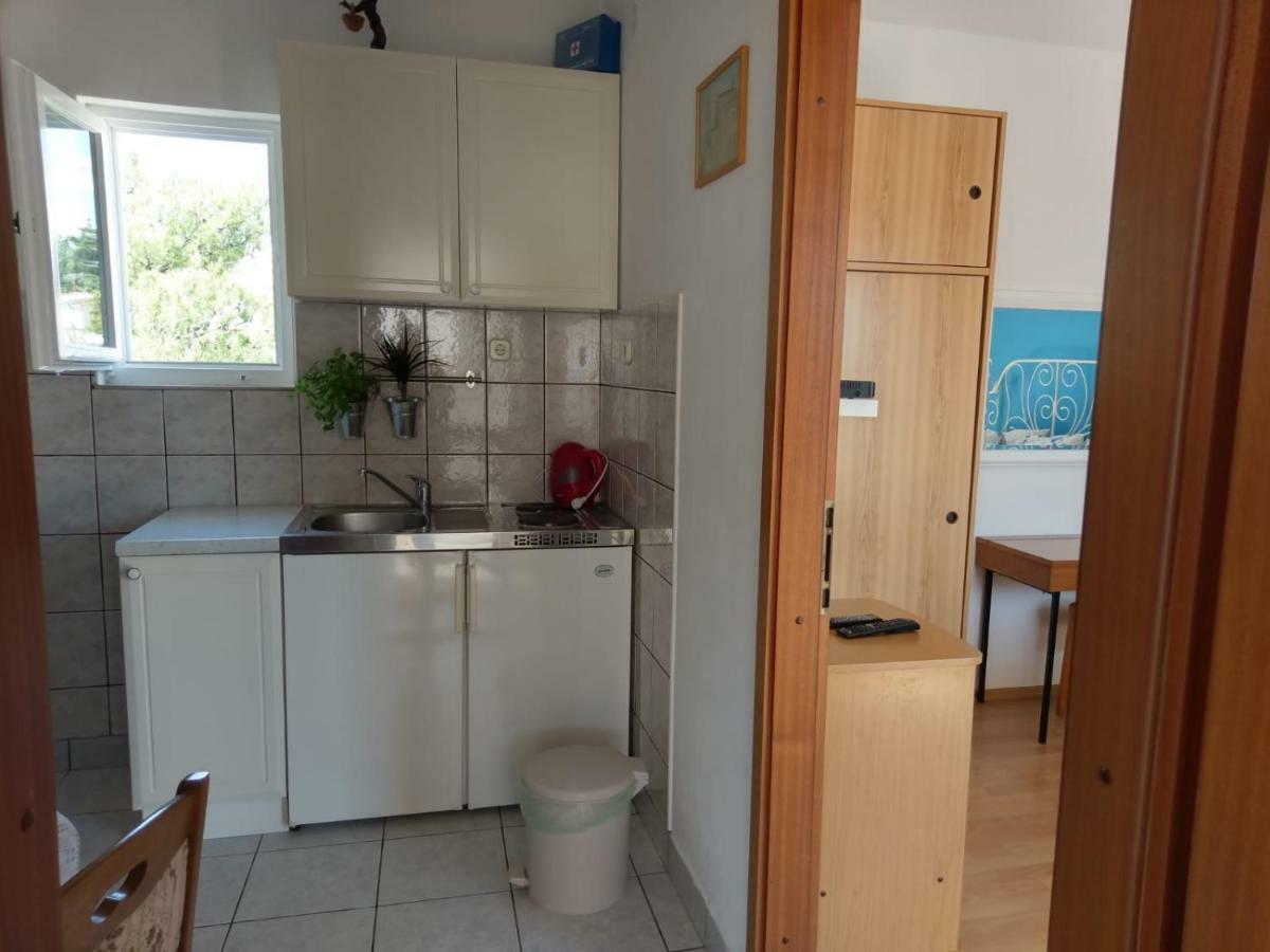 Apartmani Maretimo พรีมอชเตน ภายนอก รูปภาพ